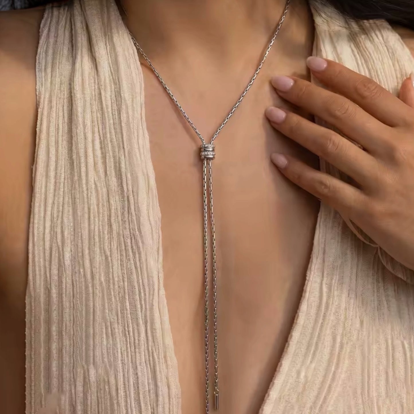 Élan Slider Necklace