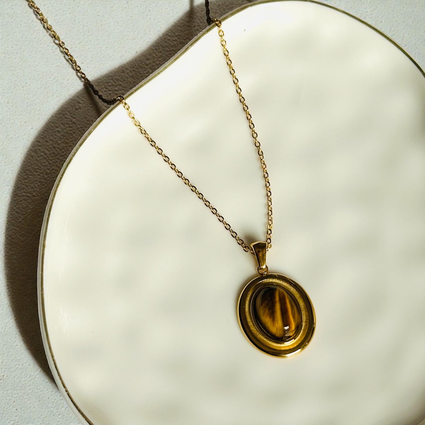 Vintage Tiger Eye Necklace