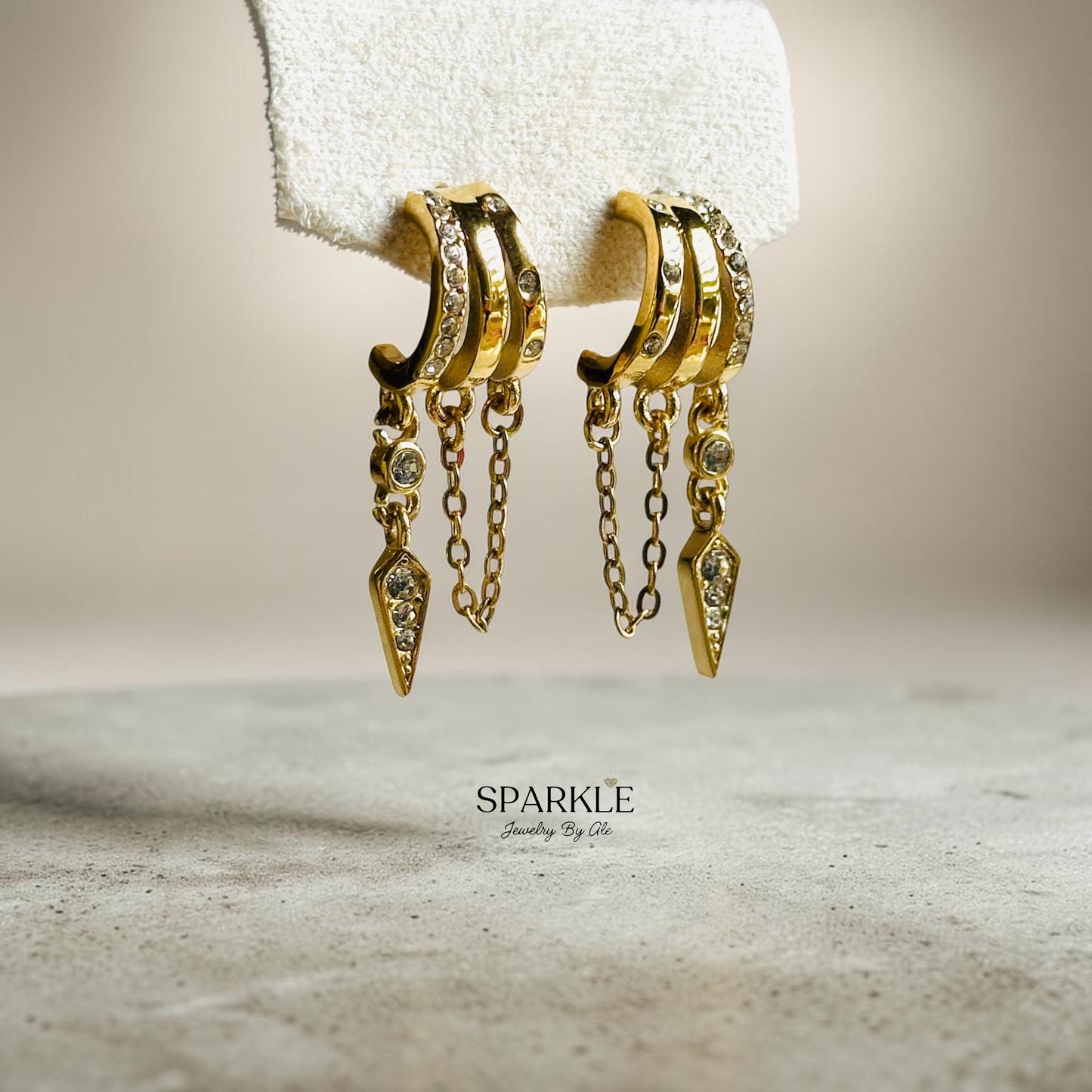 Aria Luxe Drop Earrings