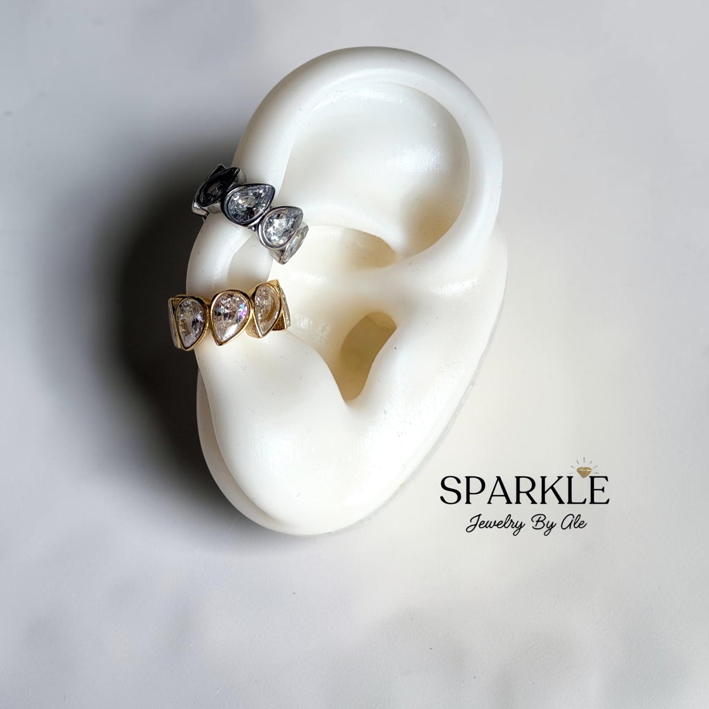 Royal Ear cuff