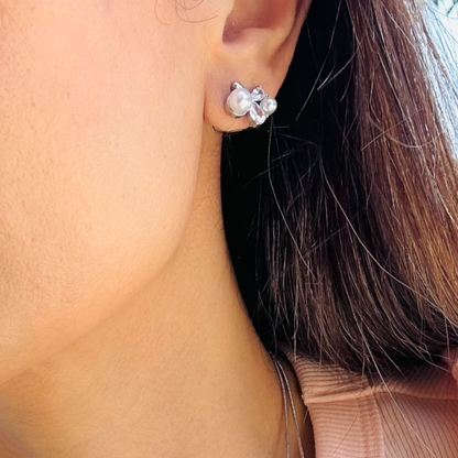 Amora Pearl Earrings