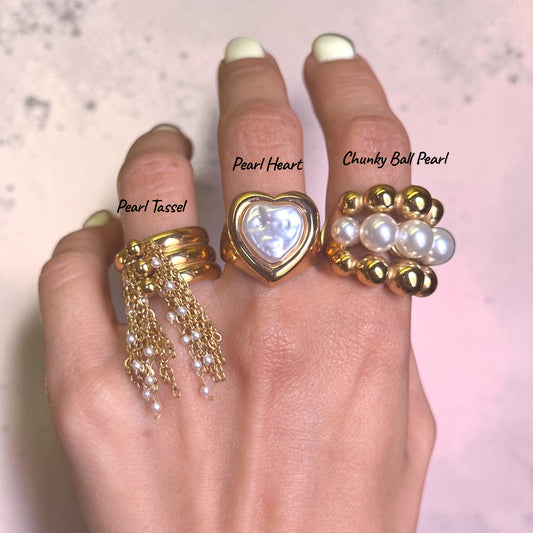 Romance Pearl Rings