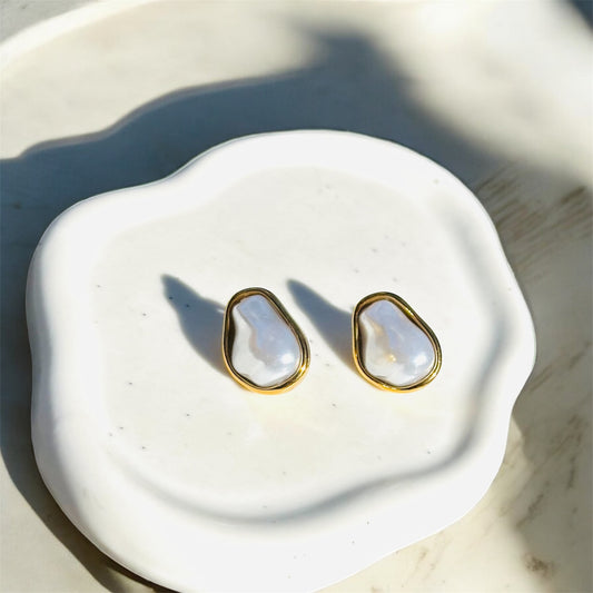Muse Pearl Stud Earrings