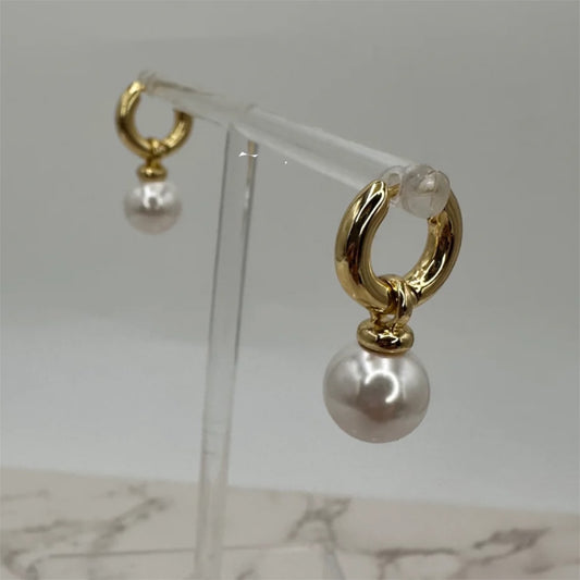 Charm Pearl Hoop Earrings