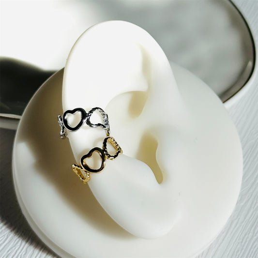 Heart Hollow Earcuff
