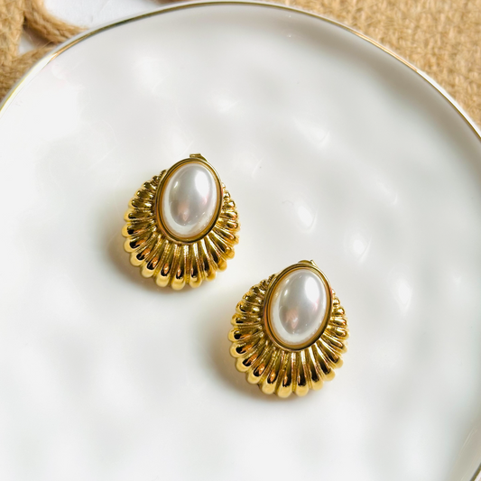 Aurora Pearl Earrings