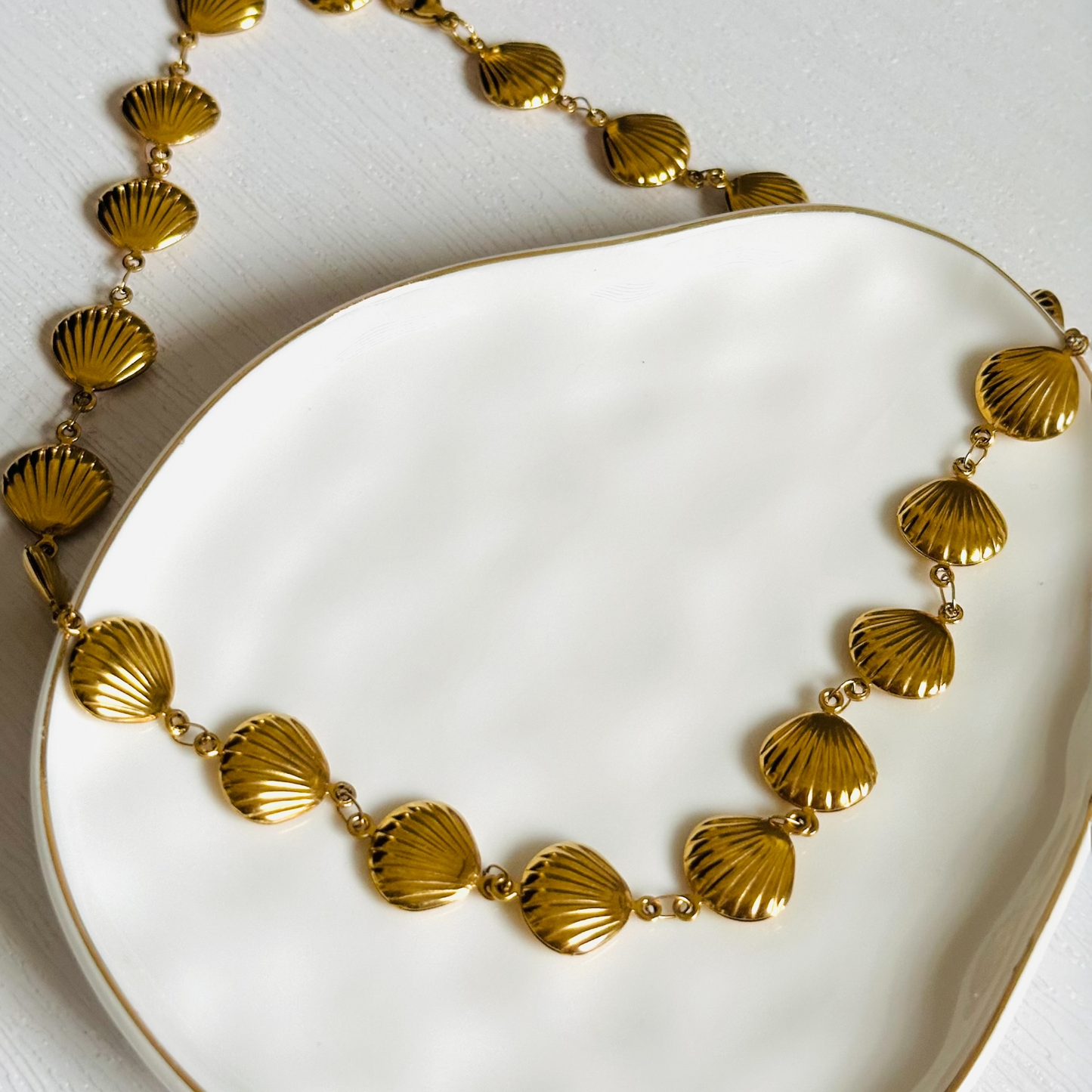 Oyster Necklace