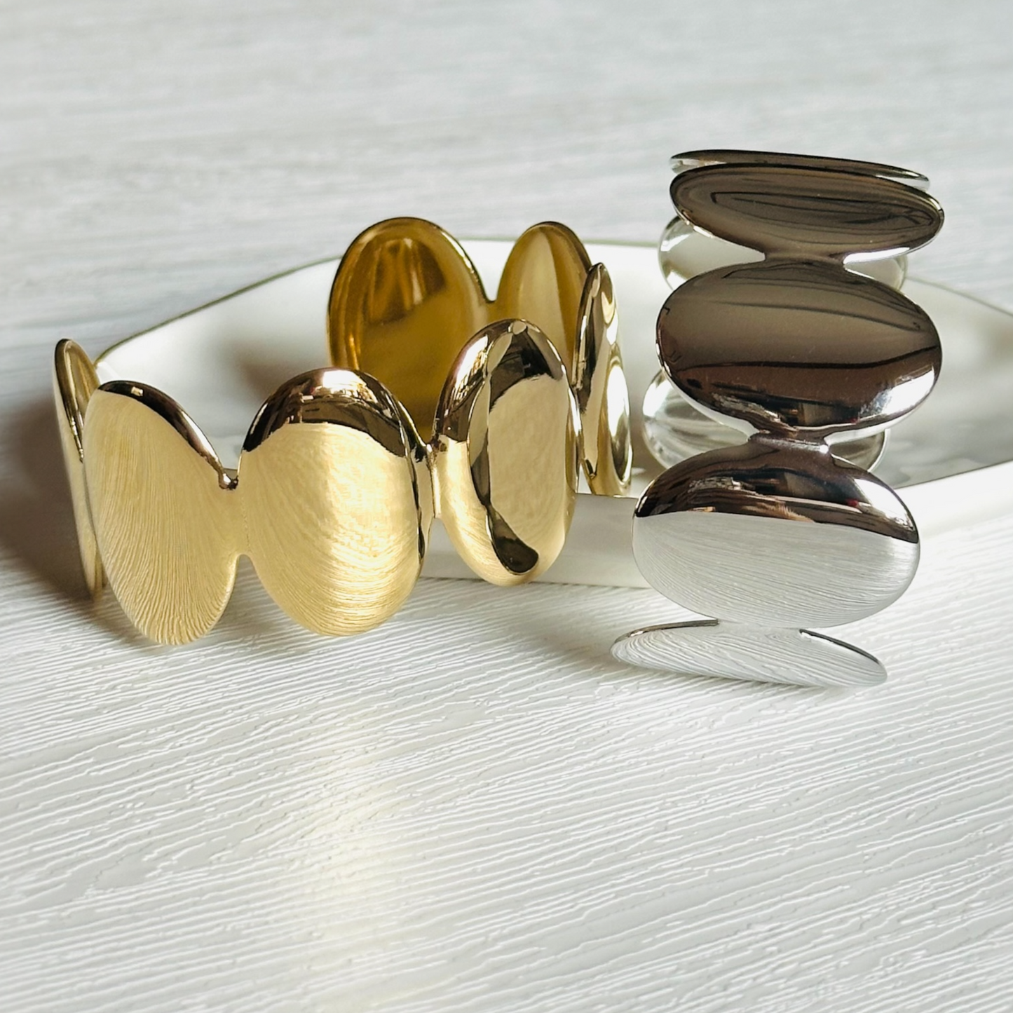 Oval Bangle Bracelet