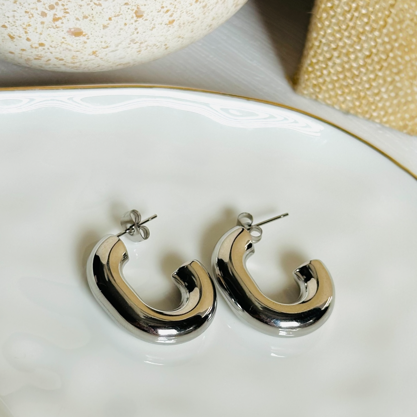 C Chunky Hoops