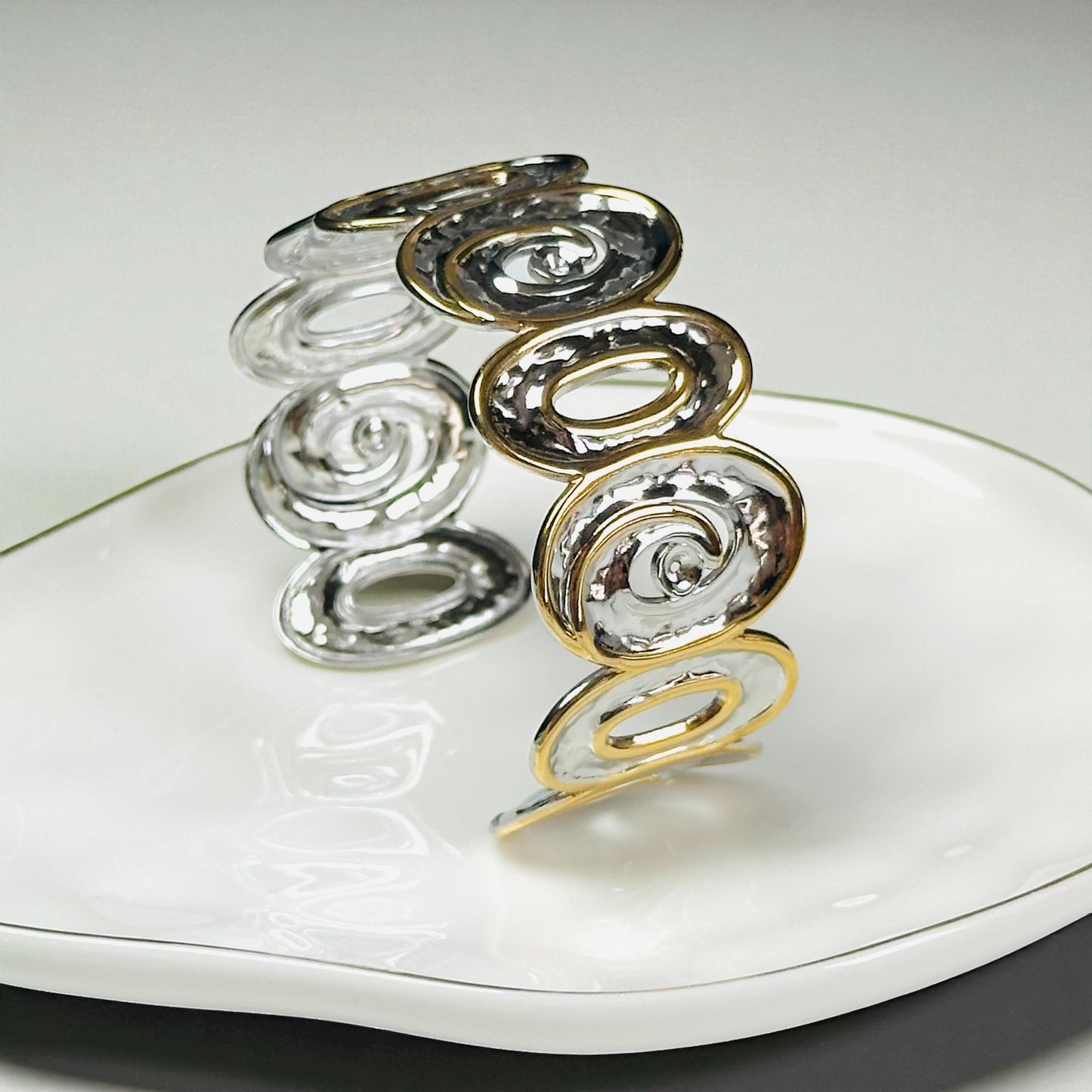 Flower Rose Bangle Bracelet