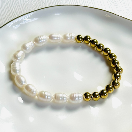 Pearl and Beads Bracelet