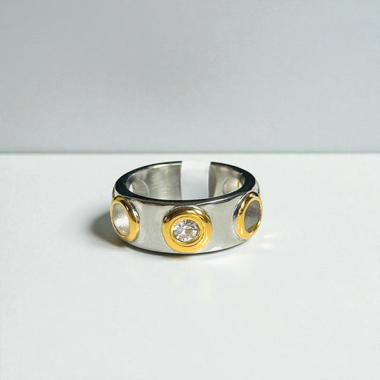 Circle Band Ring